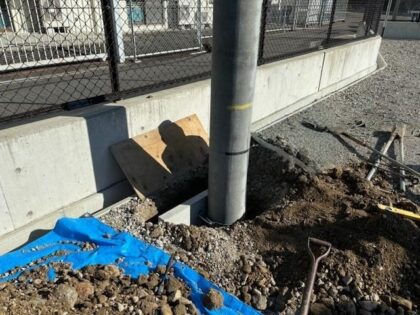 コンクリ－ト柱　建柱工事｜近畿 工場・建屋工事・メンテンナンスセンター