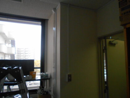 市立病院副院長室改修に伴う電灯スイッチ分岐工事｜近畿 工場・建屋工事・メンテンナンスセンター