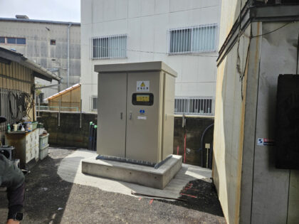 空調電源増設工事｜高圧受電設備（キュービクル）設置・電柱建柱による高圧引込施工事｜近畿 工場・建屋工事・メンテンナンスセンター
