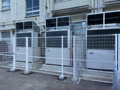 市立中学校の空調設備設置工事｜業務用エアコン新設｜近畿 工場・建屋工事・メンテナンスセンター