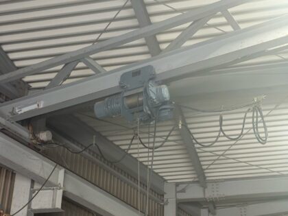 ホイストクレーン点検工事|工場向け設置工事・短納期対応の施工事例｜近畿 工場・建屋工事・メンテナンスセンター